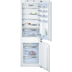 BOSCH ugradni frižider KIS86AD40