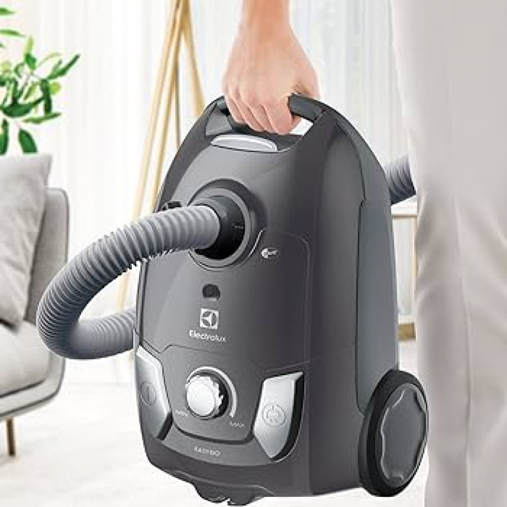 ELECTROLUX Usisivač sa kesom EEG44IGM