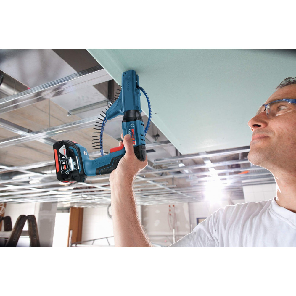 BOSCH Akumulatorski odvrtač za suvu gradnju Bosch GSR 18 V-EC TE + MA55 06019C8006