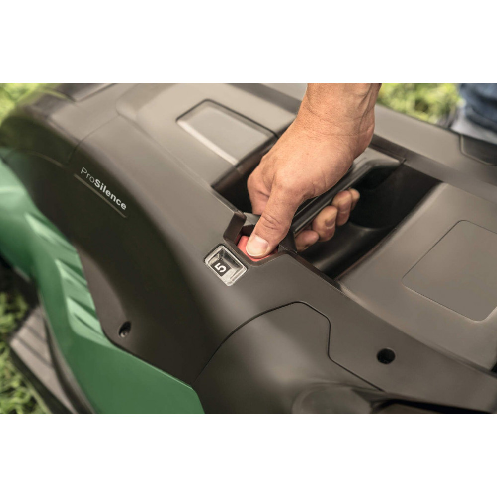 BOSCH UniversalRotak 450 Električna kosačica 06008B9005