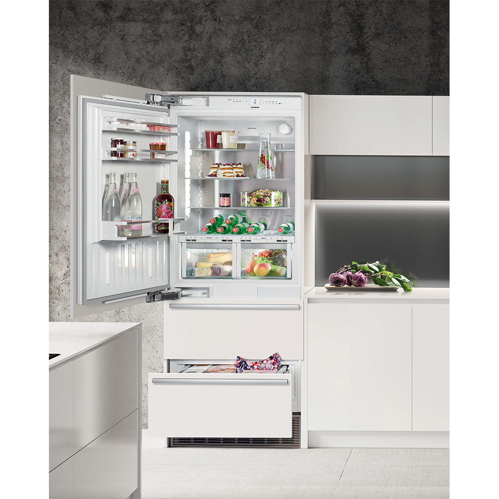 LIEBHERR ugradni frižider ECBN 5066 - 617 - Premium plus LI0301020